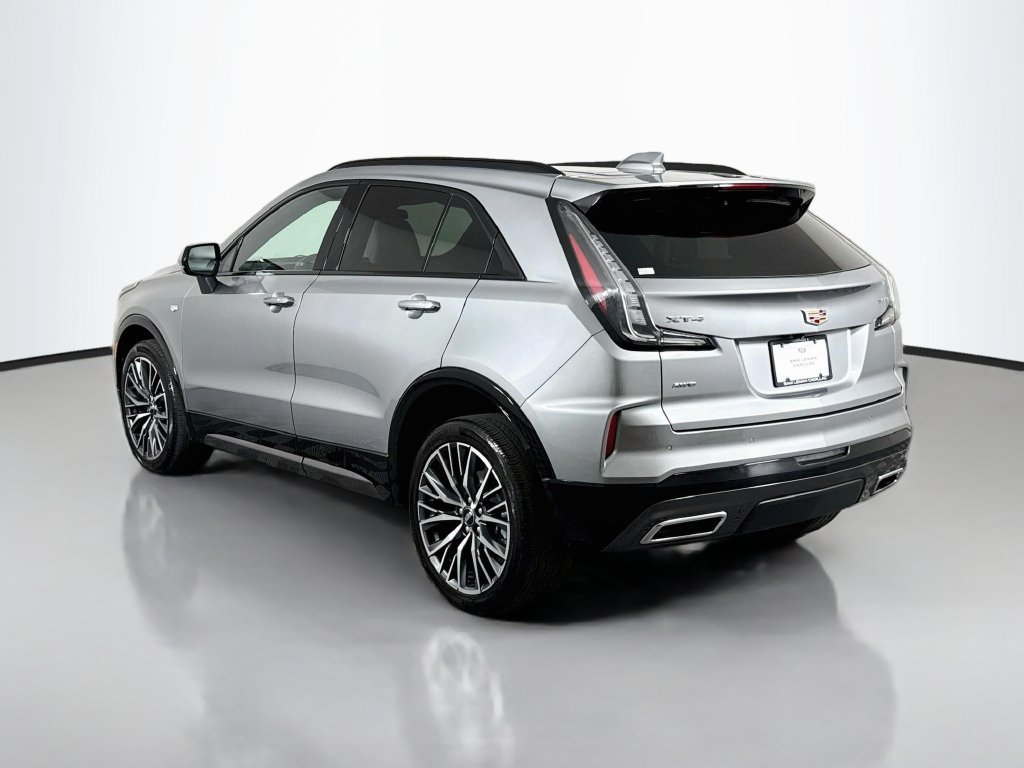 Used 2024 Cadillac XT4 Sport AWD/4WD image 5