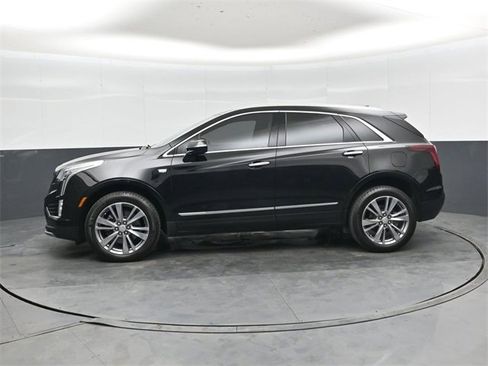 Used 2025 Cadillac XT5 Premium Luxury image 7