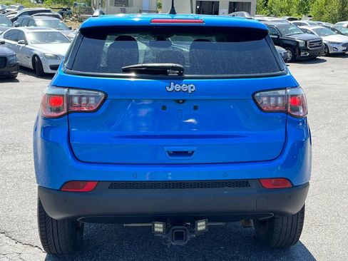 Used 2018 Jeep Compass Sport w/ Tech Group AWD/4WD image 5