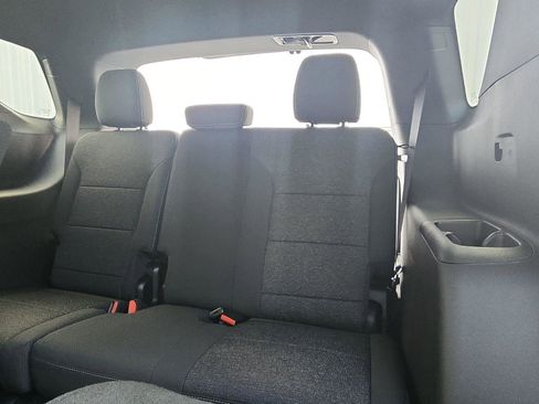 New 2026 Chevrolet Traverse LT w/ LPO, Floor Liner Package FWD image 23