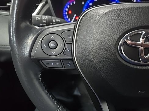 Used 2022 Toyota Corolla Cross XLE image 20