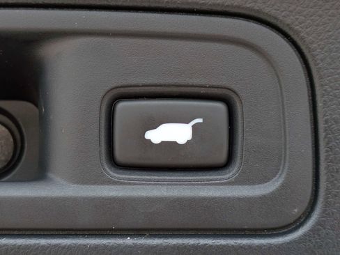 Used 2022 Honda Pilot Special Edition image 17