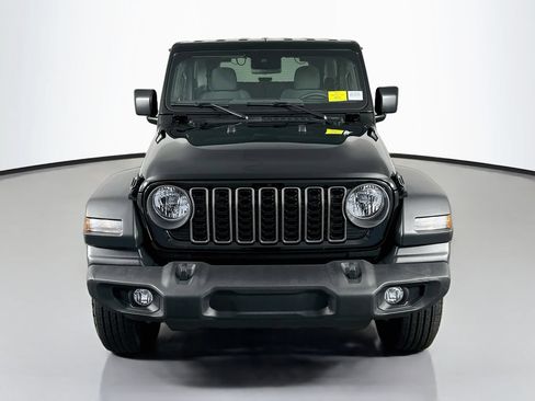 Used 2024 Jeep Wrangler Sport AWD/4WD image 2