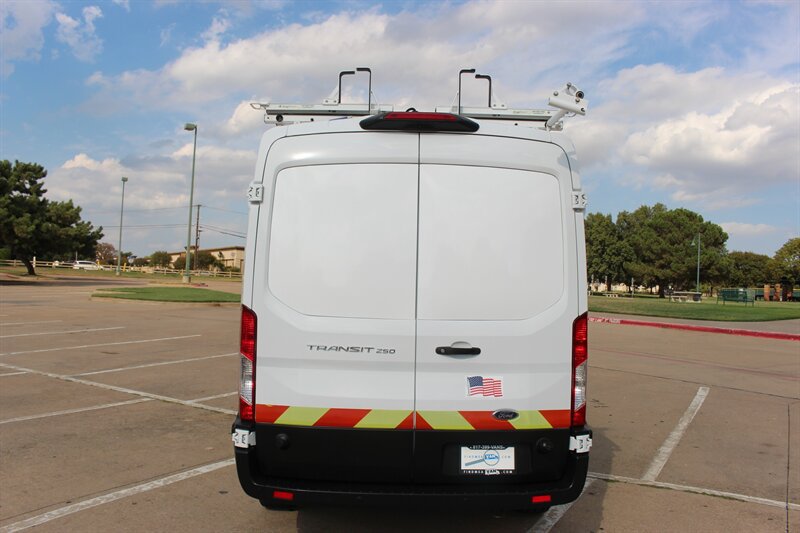 Used 2019 Ford Transit 250 148 Medium Roof w/ Exterior Upgrade Package RWD image 3