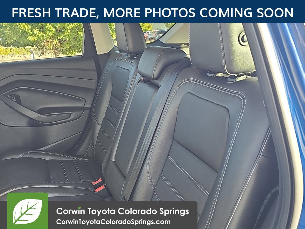 Used 2017 Ford Escape SE w/ SE Leather Comfort Package AWD/4WD image 11