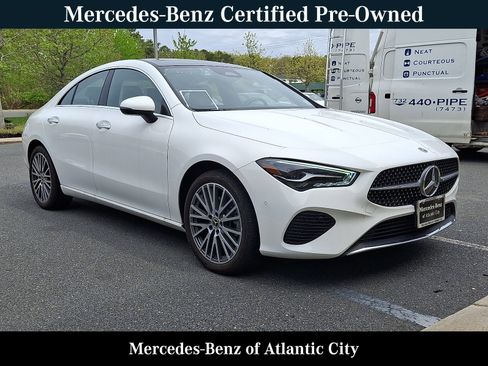 Used 2025 Mercedes-Benz CLA 250 4MATIC image 1