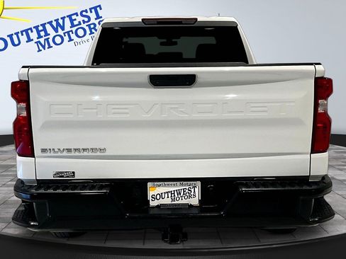 Used 2020 Chevrolet Silverado 1500 W/T w/ WT Value Package AWD/4WD image 6