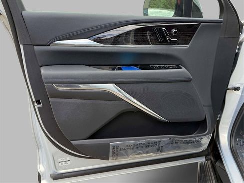 New 2025 Cadillac Escalade IQ Luxury 1 image 14