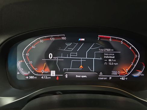 Used 2023 BMW X4 xDrive30i w/ M Sport Package AWD/4WD image 5