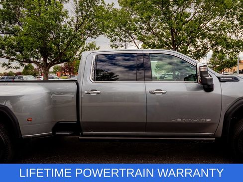 Used 2025 GMC Sierra 3500 Denali Ultimate AWD/4WD image 8