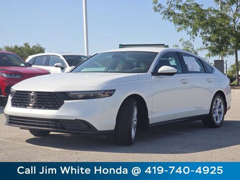 Certified 2026 Honda Accord LX image 10