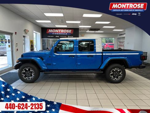 New 2026 Jeep Gladiator Sport AWD/4WD image 2