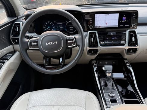 Used 2023 Kia Sorento SX FWD image 30