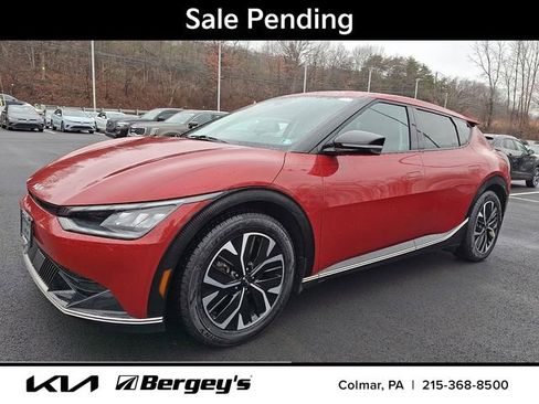 Used 2023 Kia EV6 Wind image 1