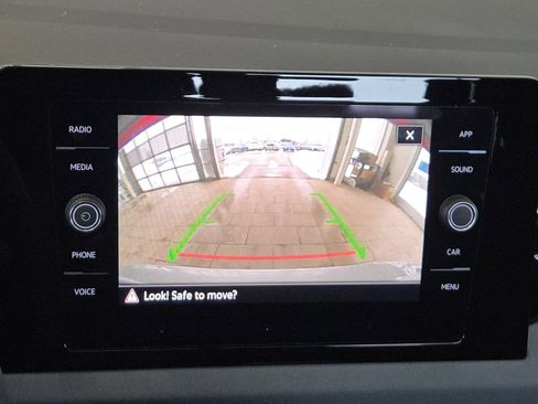 New 2026 Volkswagen Jetta SE image 10