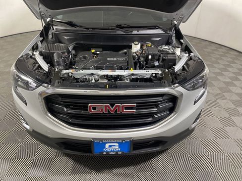Used 2020 GMC Terrain SLE w/ Driver Convenience Package FWD image 25