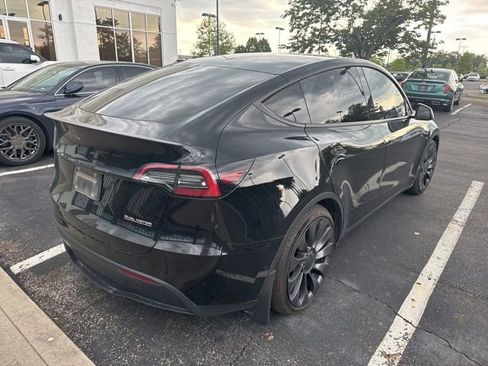 Used 2022 Tesla Model Y Performance AWD/4WD image 4