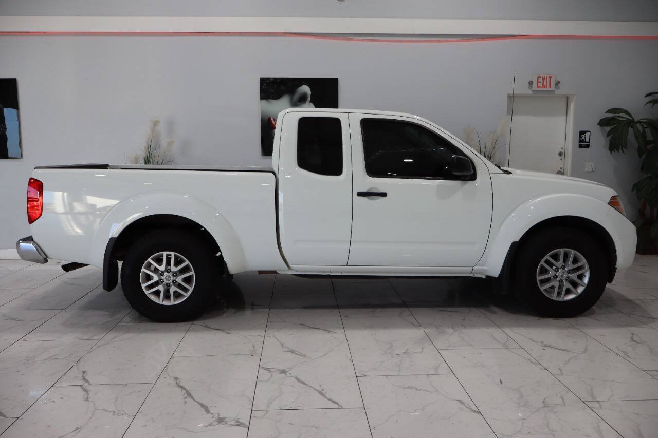 Used 2019 Nissan Frontier SV RWD image 3