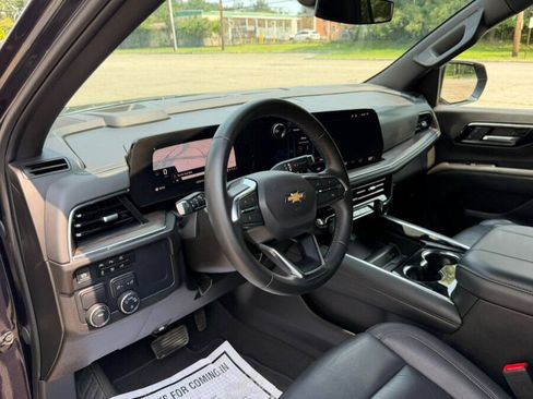 Used 2025 Chevrolet Tahoe LT RWD image 38