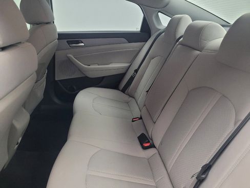 Used 2018 Hyundai Sonata SEL w/ Tech Package 02 image 18
