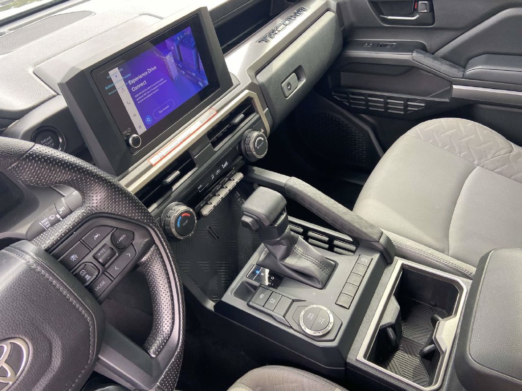 Used 2025 Toyota Tacoma SR5 RWD image 21
