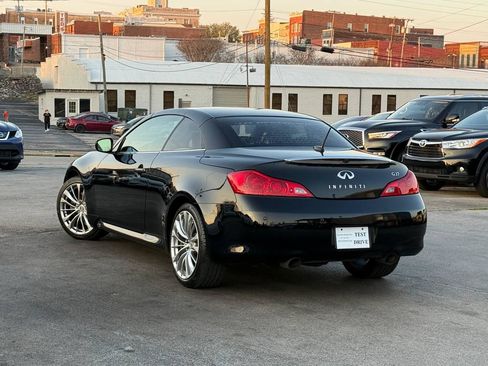 Used 2012 INFINITI G37 Convertible w/ Premium Pkg RWD image 4