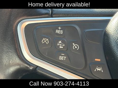 Used 2022 Chevrolet Malibu RS FWD image 24