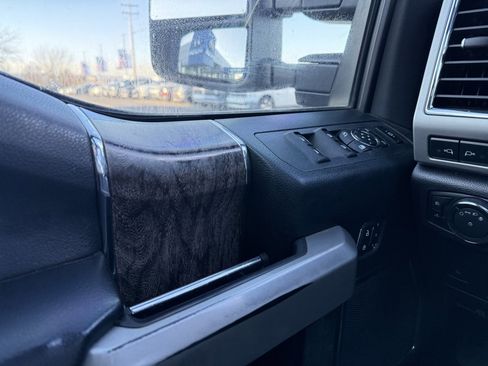 Used 2018 Ford F350 Lariat w/ Lariat Ultimate Package image 11