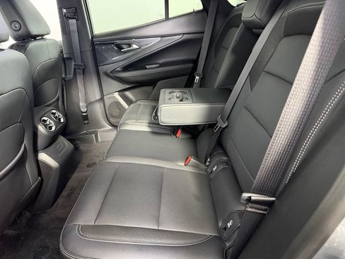 Used 2024 Chevrolet Blazer EV LT AWD/4WD image 26