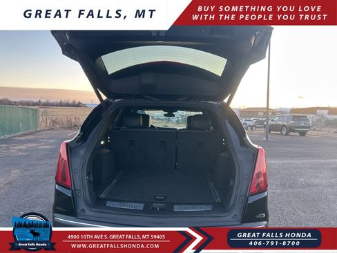 Used 2021 Cadillac XT5 Premium Luxury image 7