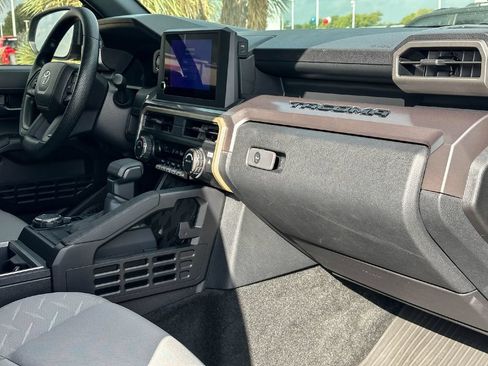 Used 2026 Toyota Tacoma SR5 AWD/4WD image 20