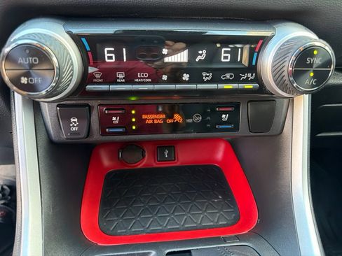 Used 2021 Toyota RAV4 TRD Off-Road w/ TRD Off-Road Weather Package AWD/4WD image 23
