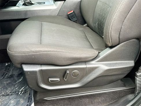 Used 2018 Ford F150 XLT w/ Equipment Group 302A Luxury image 17