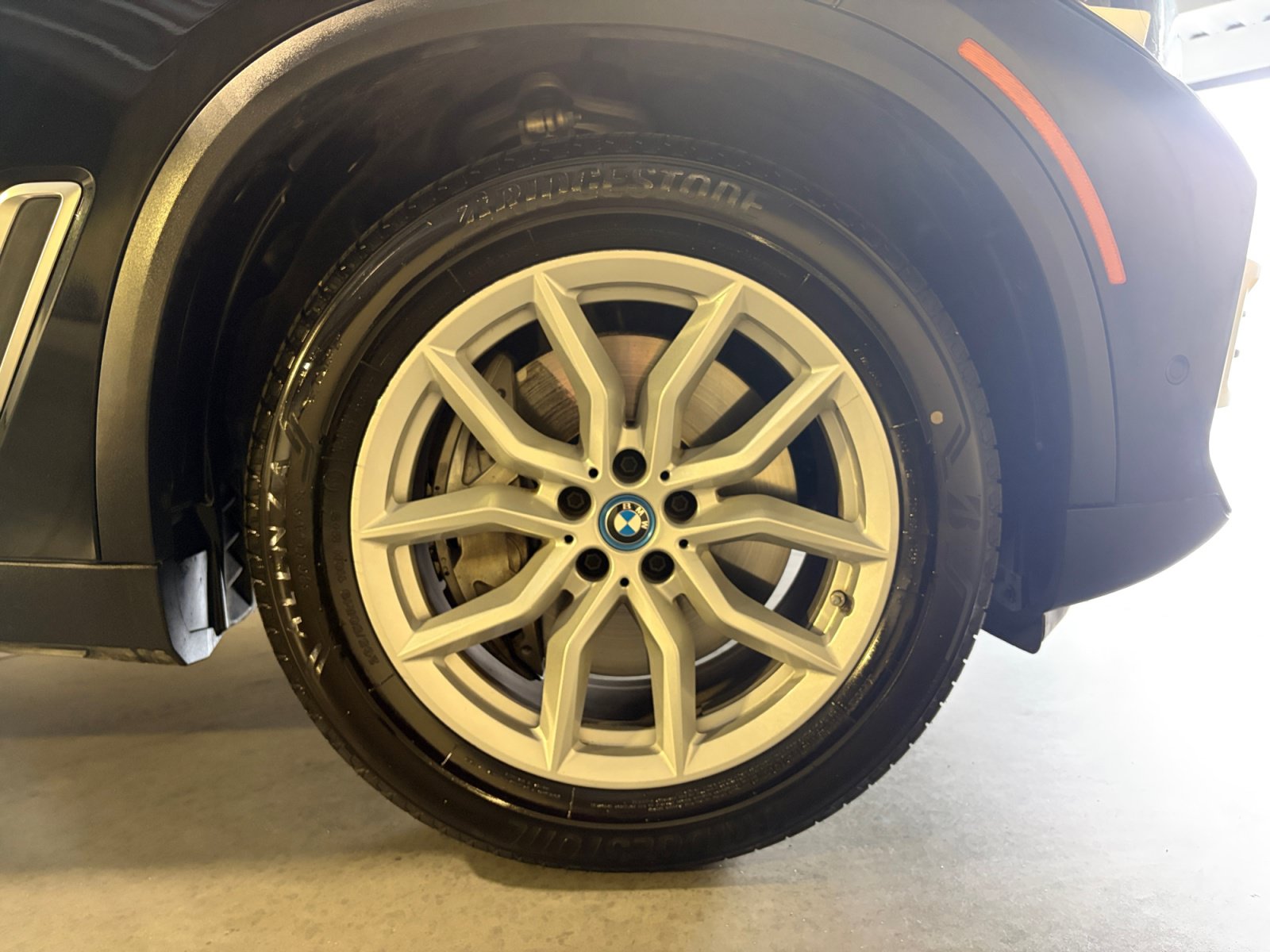 Used 2022 BMW X5 xDrive45e w/ Premium Package AWD/4WD image 19