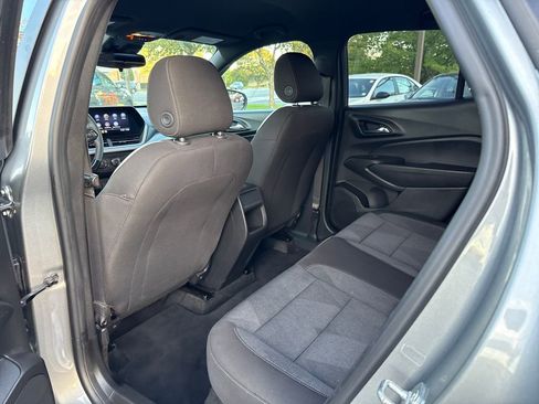 Used 2024 Chevrolet Trax RS w/ Driver Confidence Package image 13