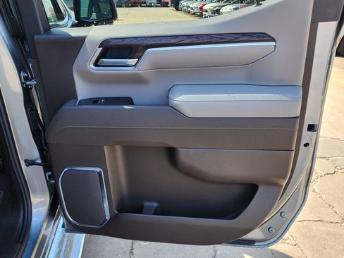 New 2026 GMC Sierra 1500 SLT w/ SLT Premium Plus Package image 40