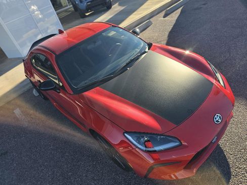 Used 2024 Toyota GR86 TRUENO Edition image 24