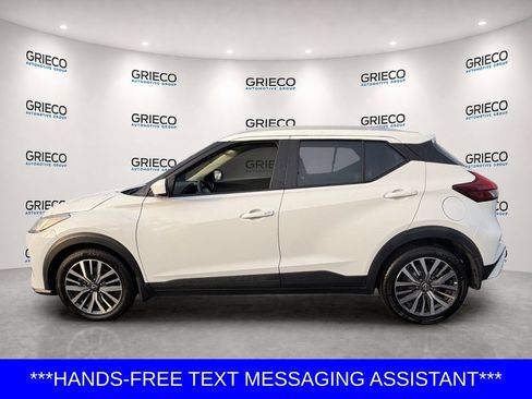 Used 2022 Nissan Kicks SV FWD image 4