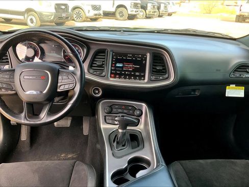 Used 2022 Dodge Challenger R/T w/ Plus Package image 14