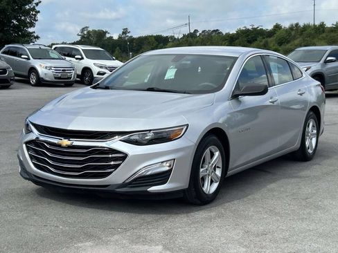 Used 2019 Chevrolet Malibu LS FWD image 3