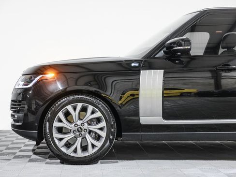 Used 2021 Land Rover Range Rover Westminster Edition image 12