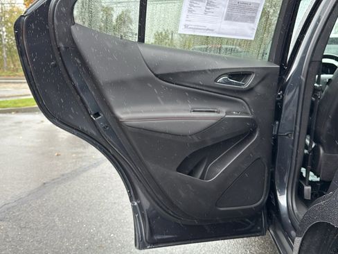 Used 2022 Chevrolet Equinox RS w/ RS Leather Package image 24