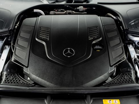 Used 2024 Mercedes-Benz Maybach S 580 4MATIC image 64