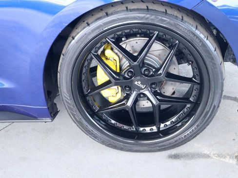 Used 2016 Ford Mustang Premium RWD image 40