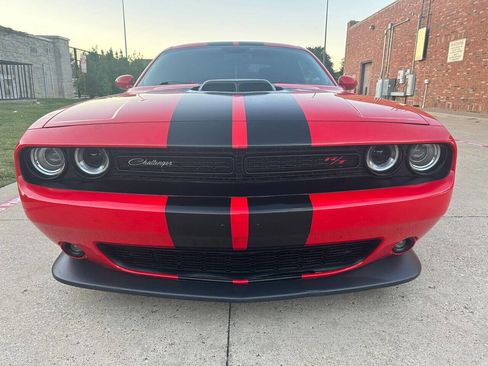 Used 2015 Dodge Challenger R/T Scat Pack image 2