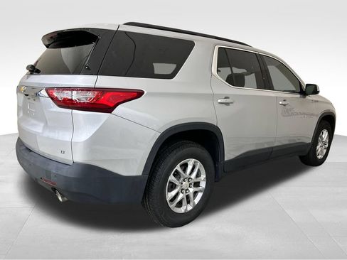 Used 2020 Chevrolet Traverse LT FWD image 5