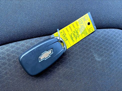 Used 2018 Chevrolet Malibu LT image 14