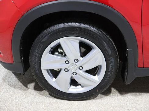 Used 2020 Honda HR-V EX image 8