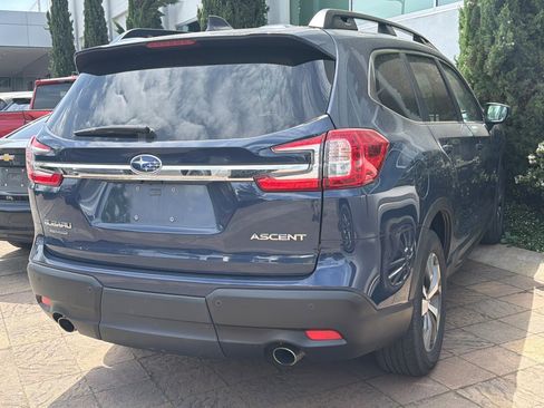 Used 2025 Subaru Ascent Premium AWD/4WD image 2