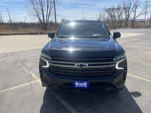 Used 2022 Chevrolet Tahoe RST w/ Luxury Package image 2